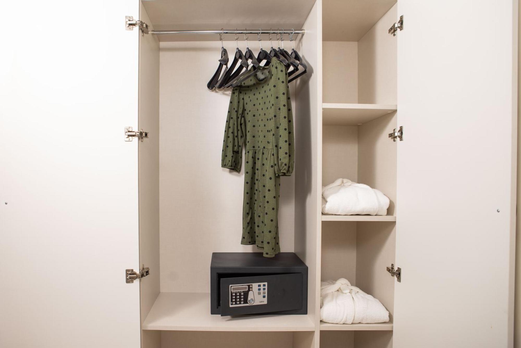 Rvhotels Broquetas Termal 3* Caldes De Montbui